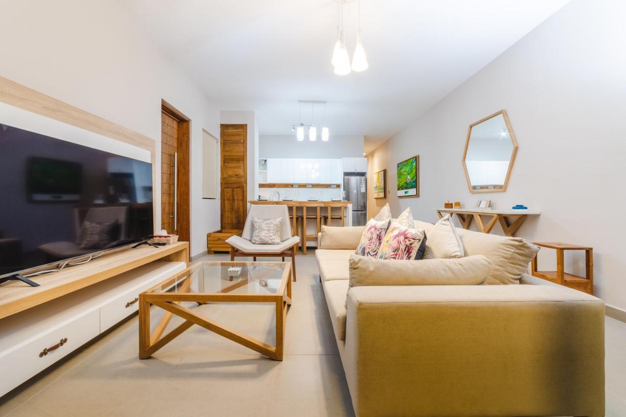 One Bay Residence Unit 15 - Penthouse With Private Roof Top, Jacuzzi And Sea View Grand-Baie Exterior photo